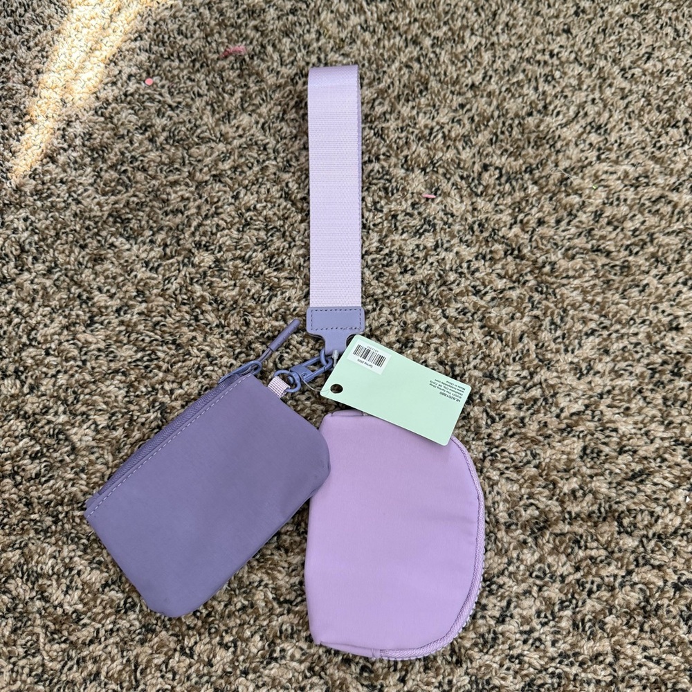 NWT Lavender Double Pouch Wristlet